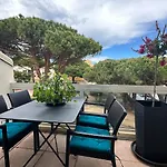 Duplex Meuble Avec Terrasse Dans Avec Piscine Agde