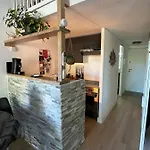 Duplex Meuble Avec Terrasse Dans Avec Piscine Апартаменти