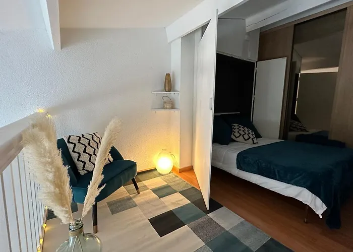 Apartment Duplex Meuble Avec Terrasse Dans Avec Piscine *